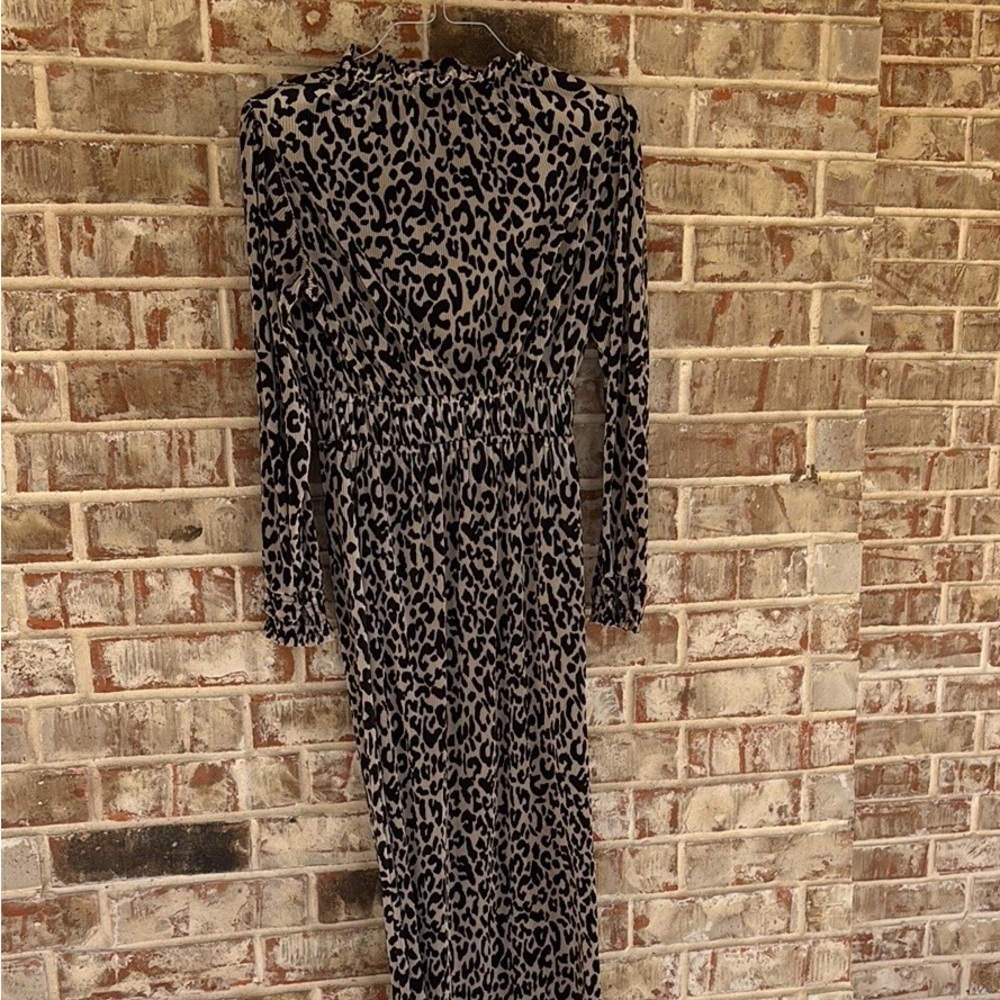 Zara Womens Pleated Animal Print‎ Midi Dress Ruched Long Sleeves Feminine Flowy